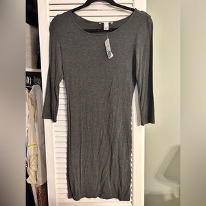 Fitted gray dress